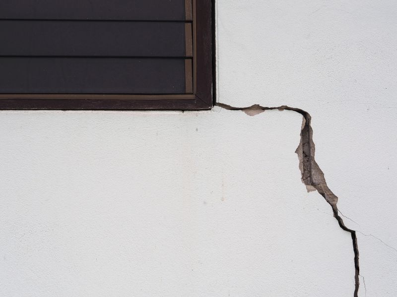 Foundation Crack Repair in Delray Beach, FL